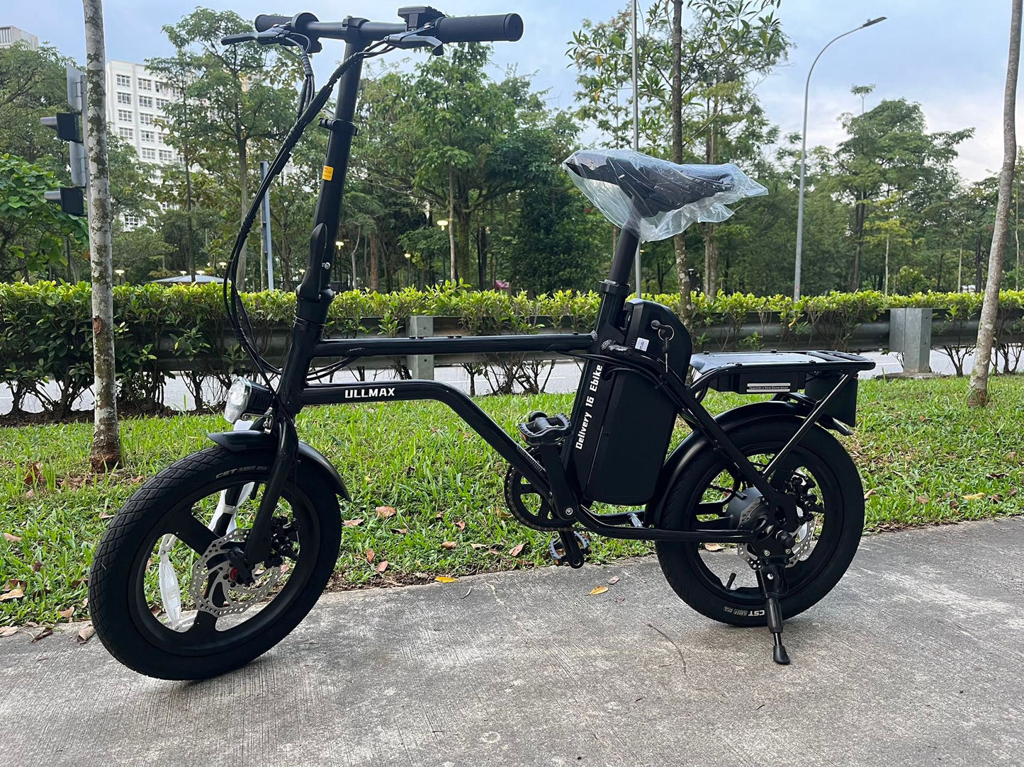 ULLMAX 16" EBIKE - Black