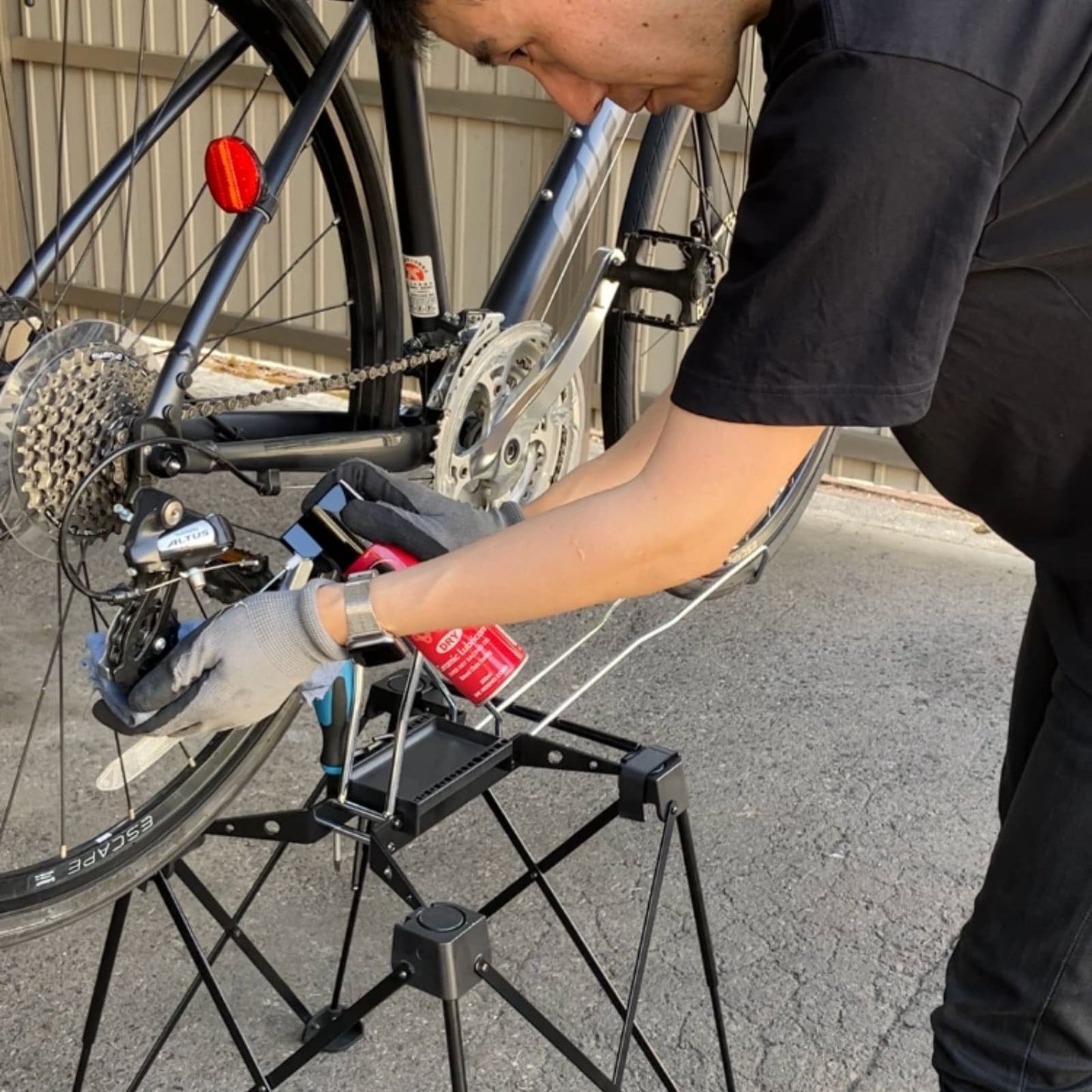 iWA2 PRO maintenance & display bike stand - Black