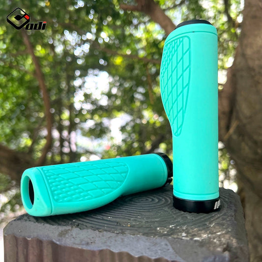 ODI Ergonomic Silicone Grip - Turquoise
