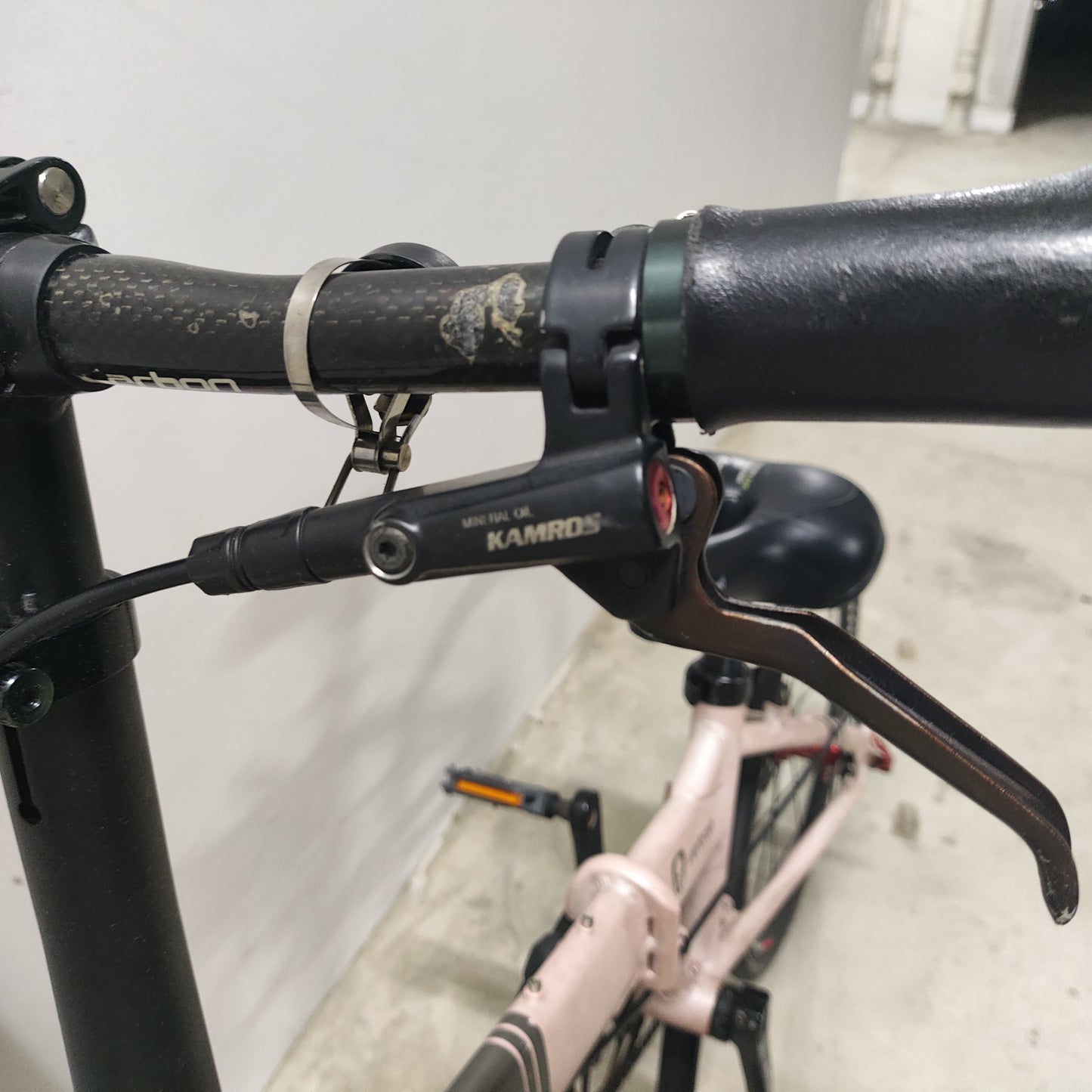 [20] Titan Vertron 9-Speed Foldable Bicycle (Light Pink) [Used]