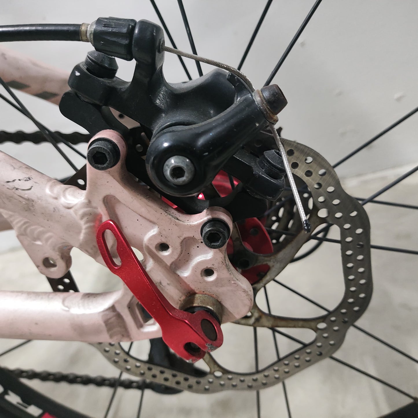 [20] Titan Vertron 9-Speed Foldable Bicycle (Light Pink) [Used]