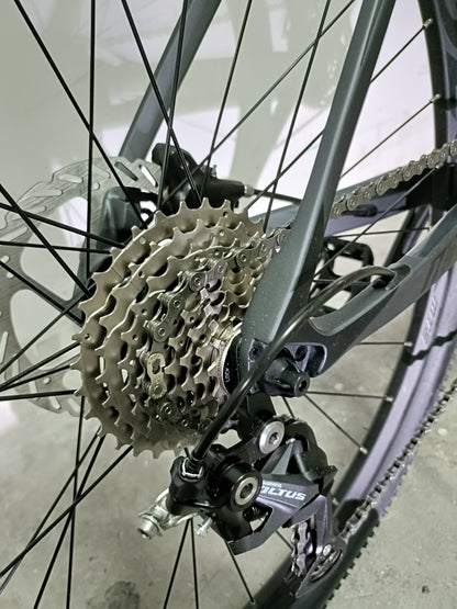 [25] Volck Marl 2 Carbon Mountain Bike [Demo - Mint Condition]