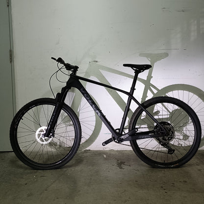 [26] Volck Marl 6 Carbon Mountain Bike [Demo - Mint Conditon]