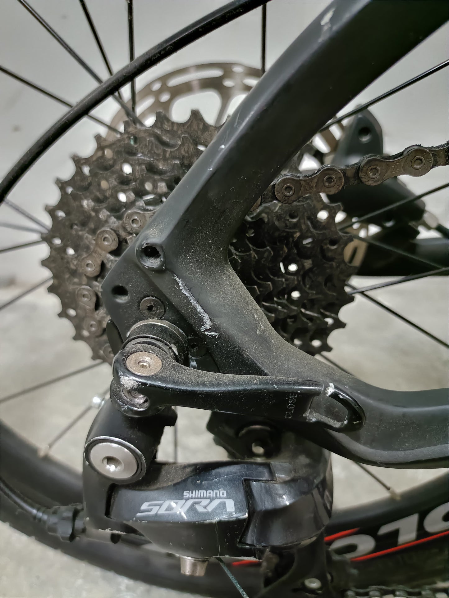 [29] Volck Zeolite 9s Carbon Foldable Bike [Demo]