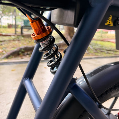 Drive S3 rear coil suspension detail